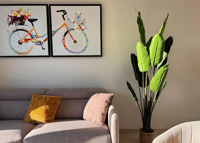 West Bay * 미들케르케