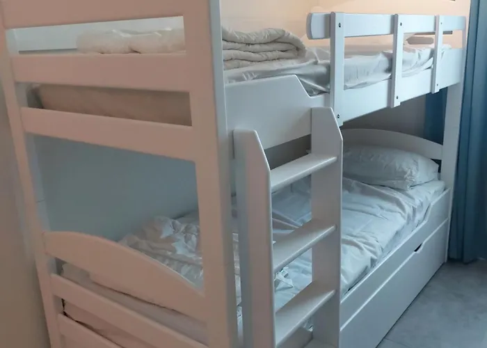 West Bay 아파트 미들케르케