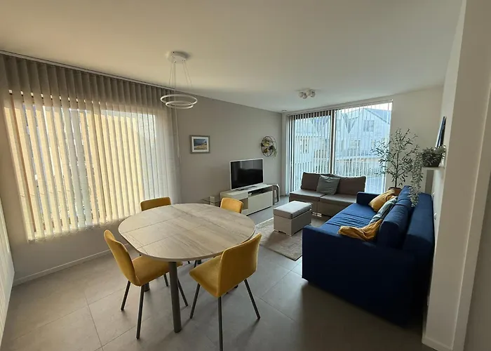 West Bay * 미들케르케